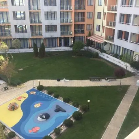Apartament Apartments *